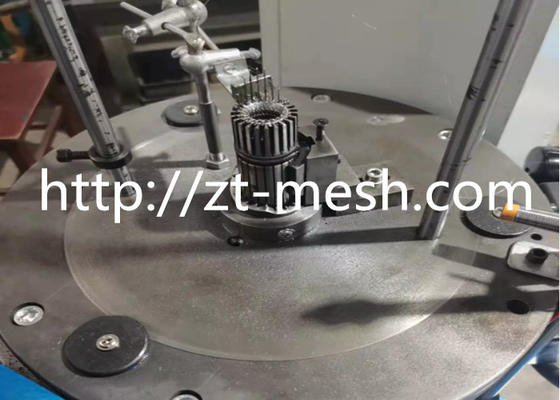 OEM กลมรูรูปร่างผสมผงโลหะ Mesh ซับสําหรับความต้องการอุตสาหกรรม