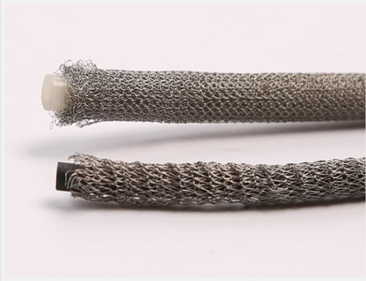 เครื่องซักผ้าตาข่ายลวดถักทอทรงกระบอกบีบอัด 30m สำหรับ EMI Shielding